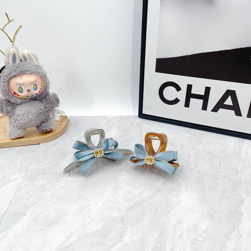 Gucci Hair Grab clip dx04